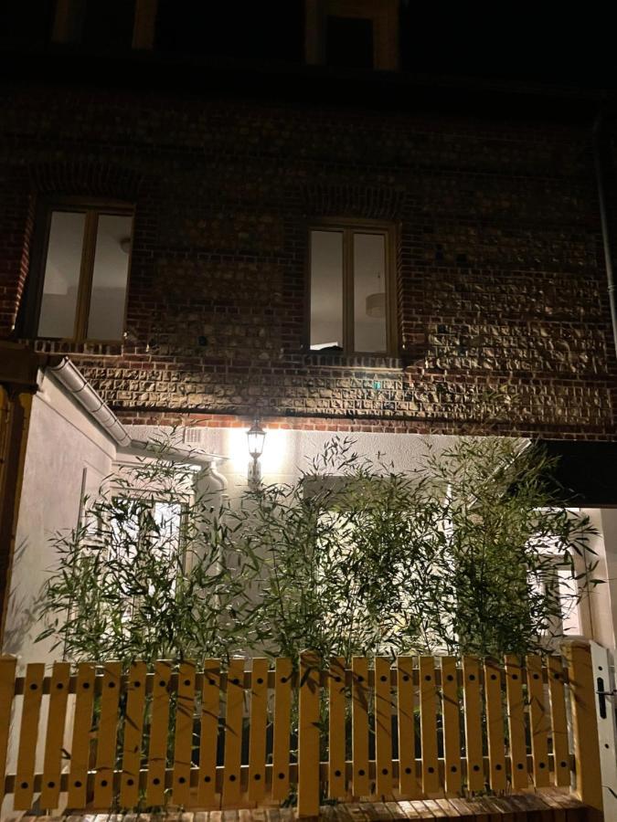 Etretat: Agreable Maison De Ville Exterior photo